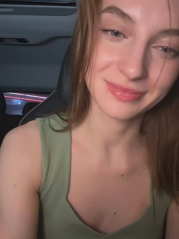 -AngelAri-