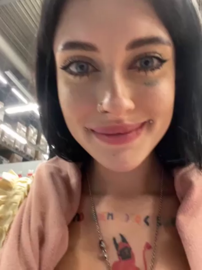 Melissa_crazy
