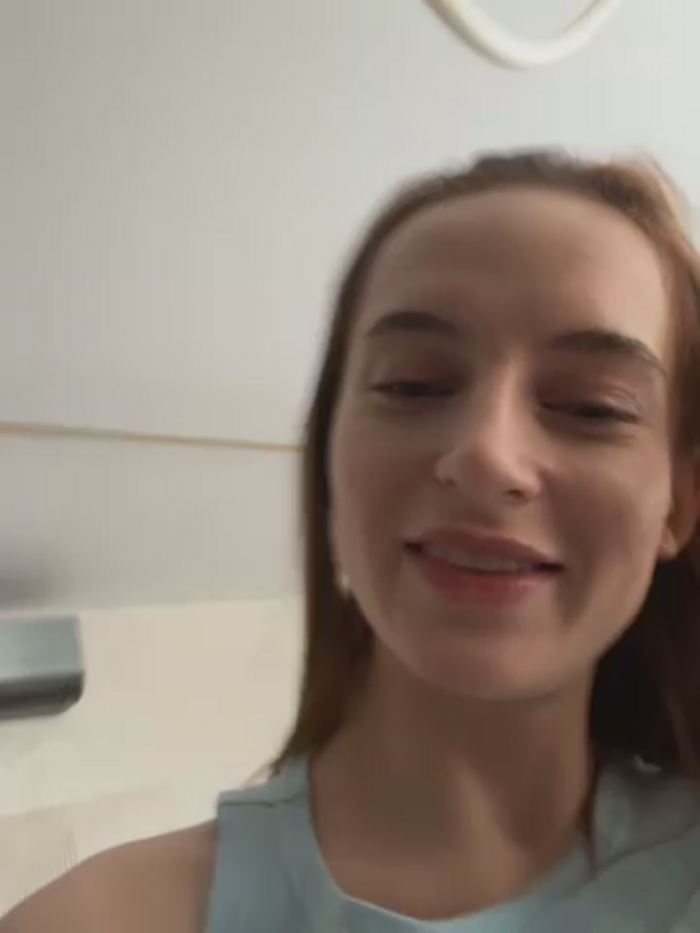 -AngelAri-