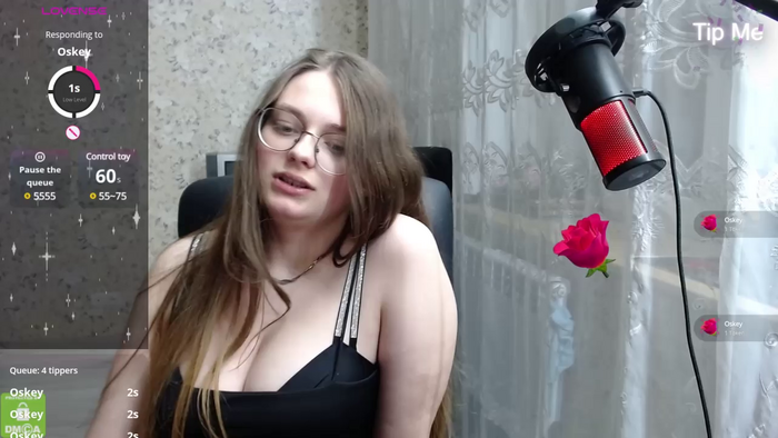 Nana_Hot