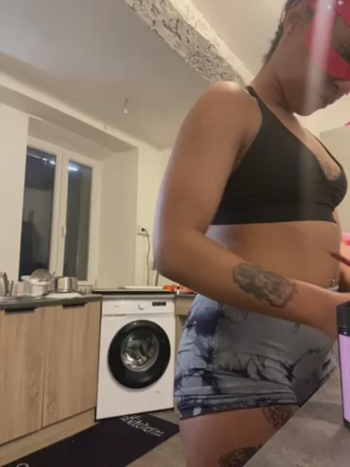 Sexy_curly02