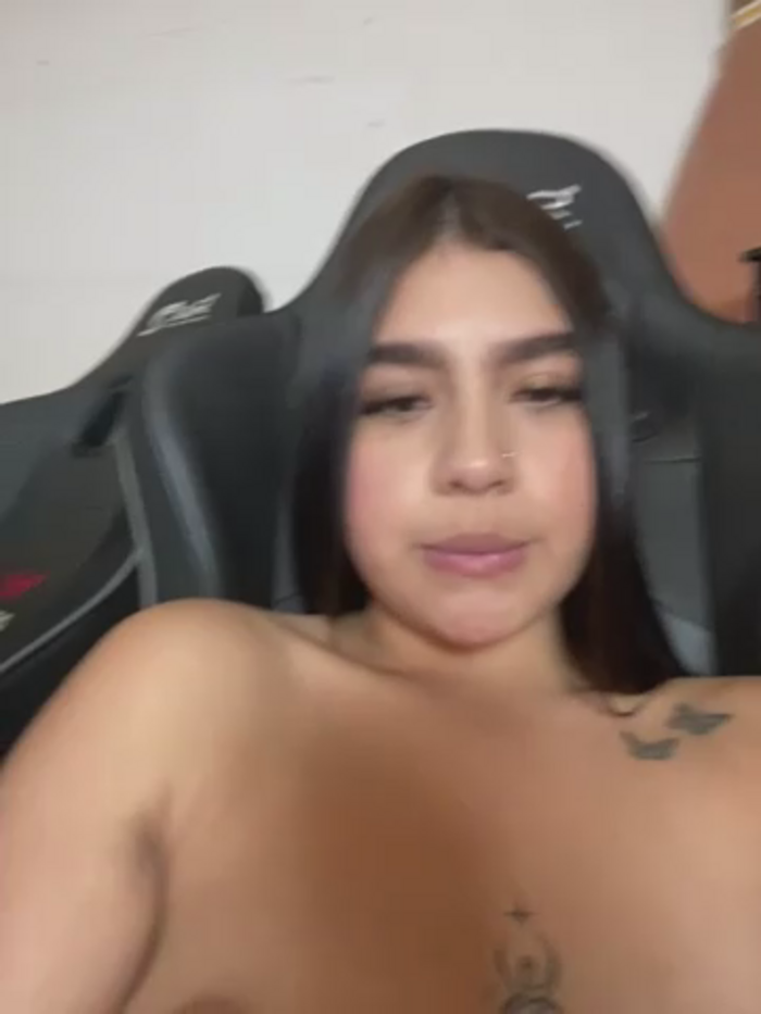 SaritaHot_69