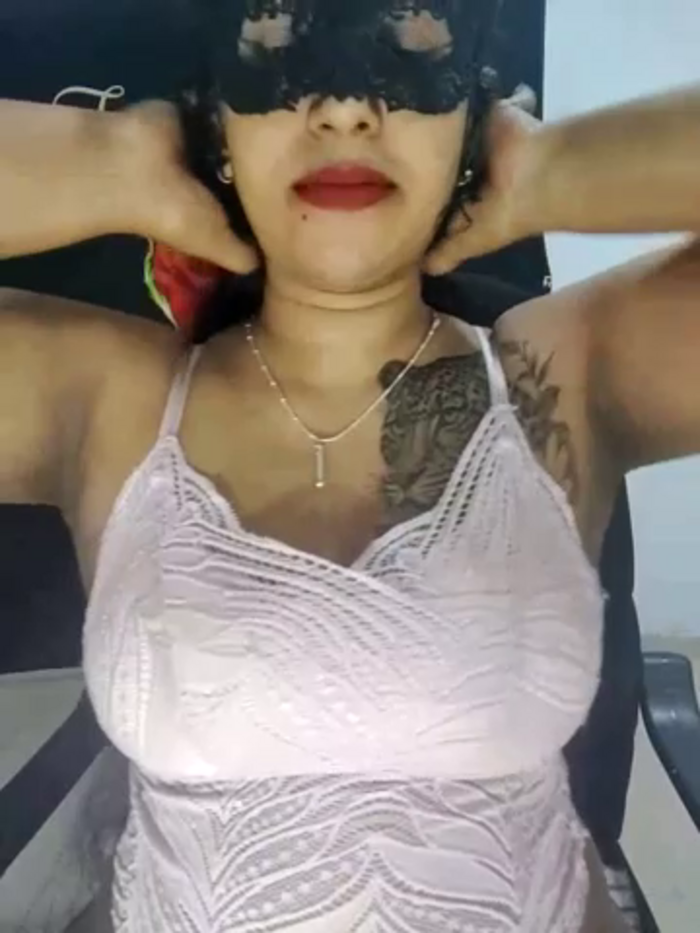 Sexy-Monikaa
