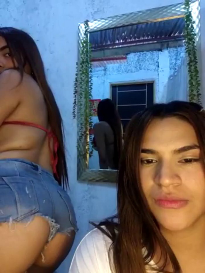 SexyFriends_