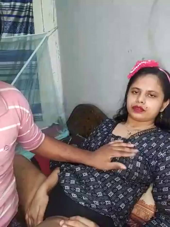 Younger_Couples