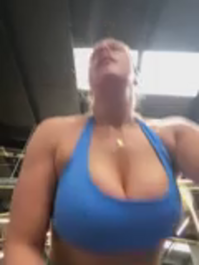 oliviafranciis