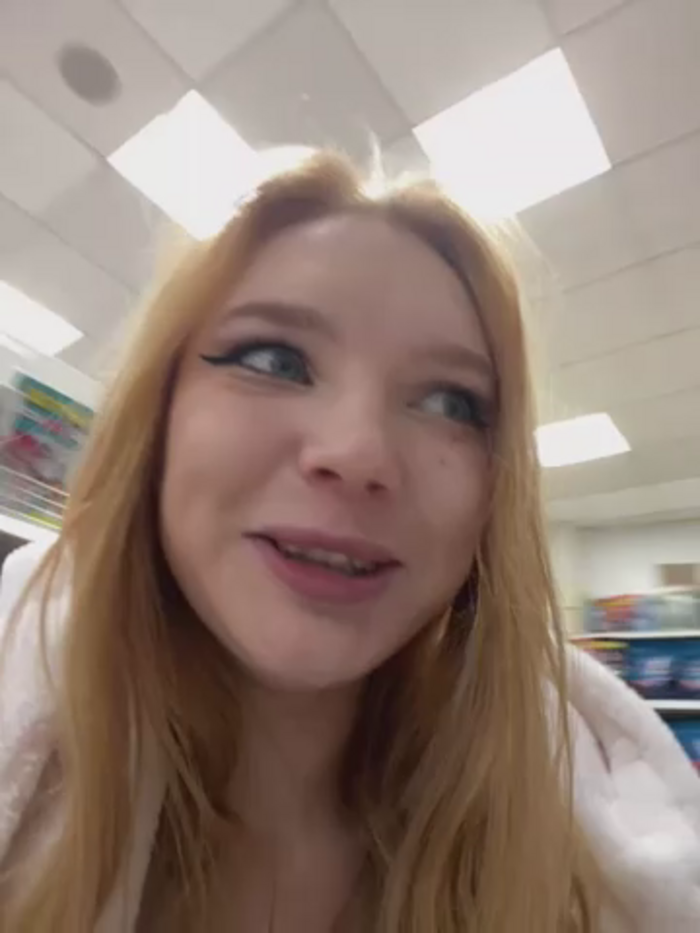 AmmyHot