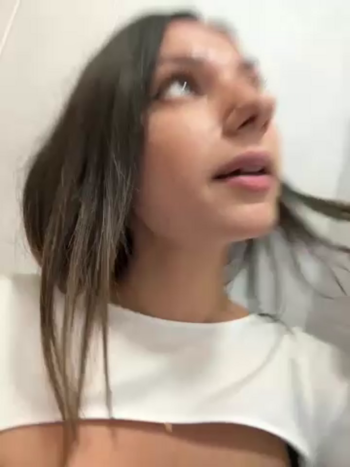_MiaQueen_