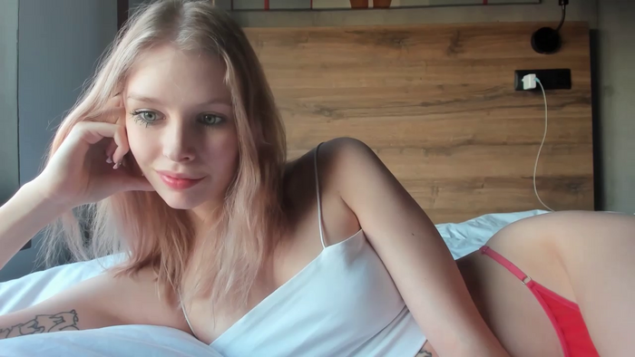 MiaDavis21