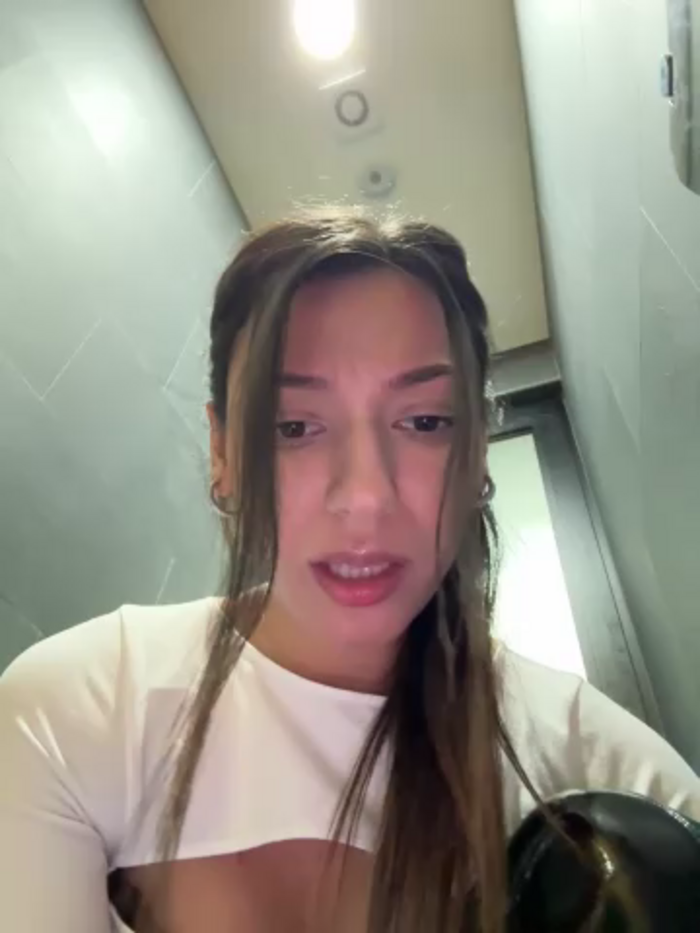 _MiaQueen_