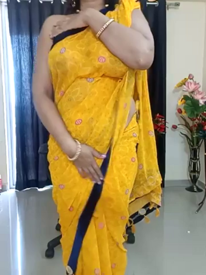 kaamuk_shweta