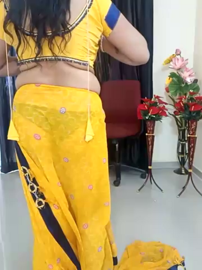 kaamuk_shweta