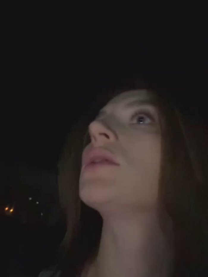 -AngelAri-