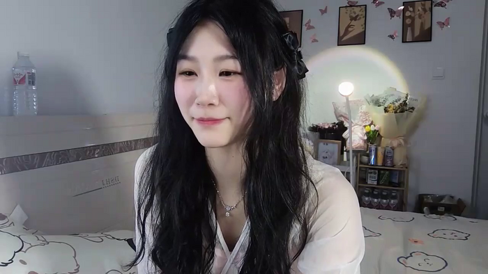 Luminous163