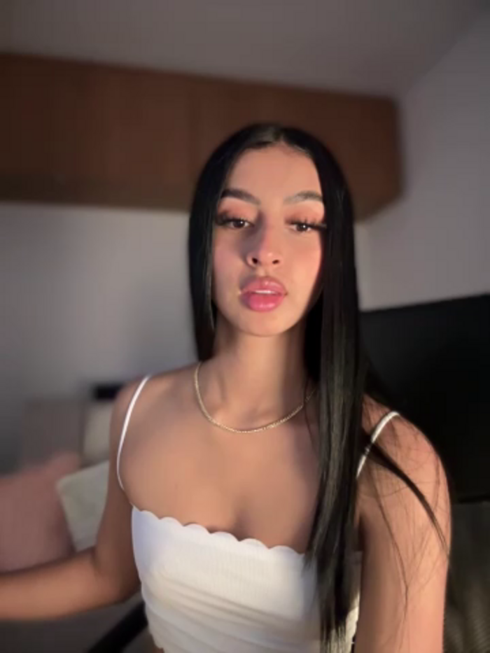 maddy_bronw_