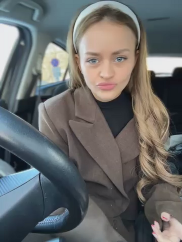 AngelinaTeller