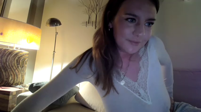 Nina24