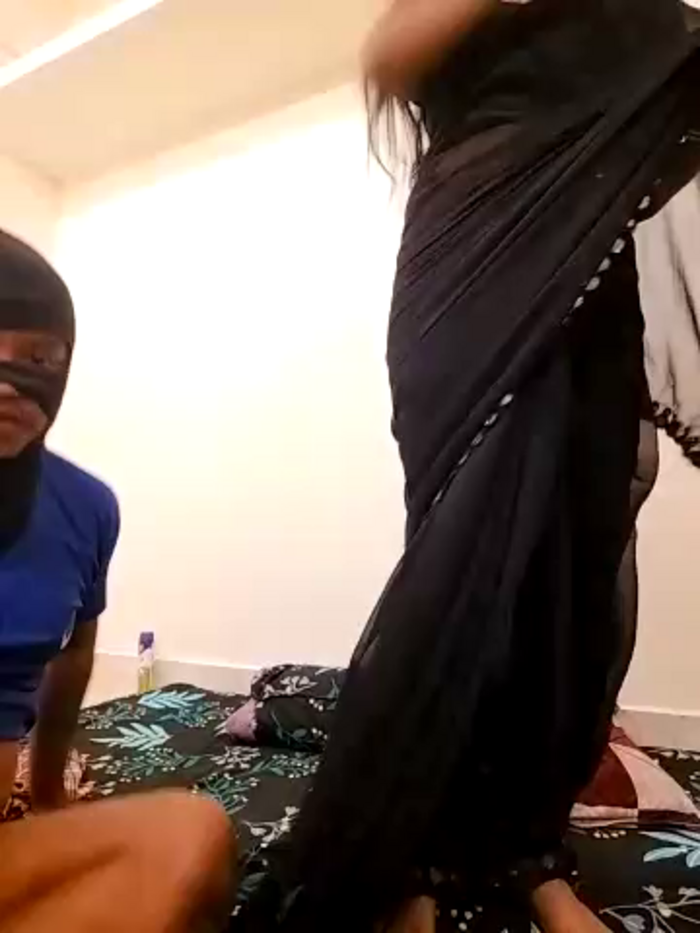 Black-queen46