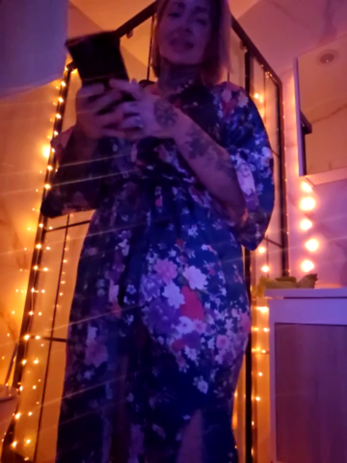 YourMommyBlair