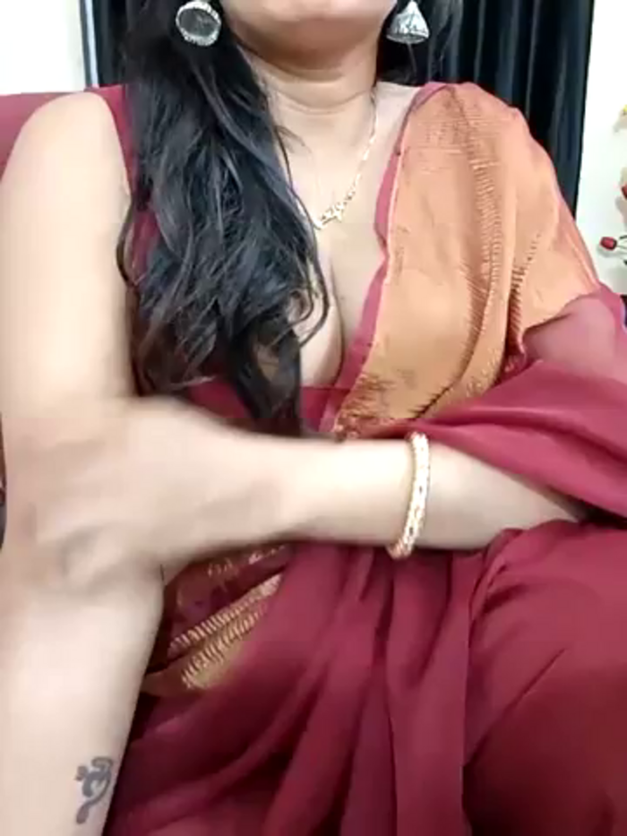 kaamuk_shweta