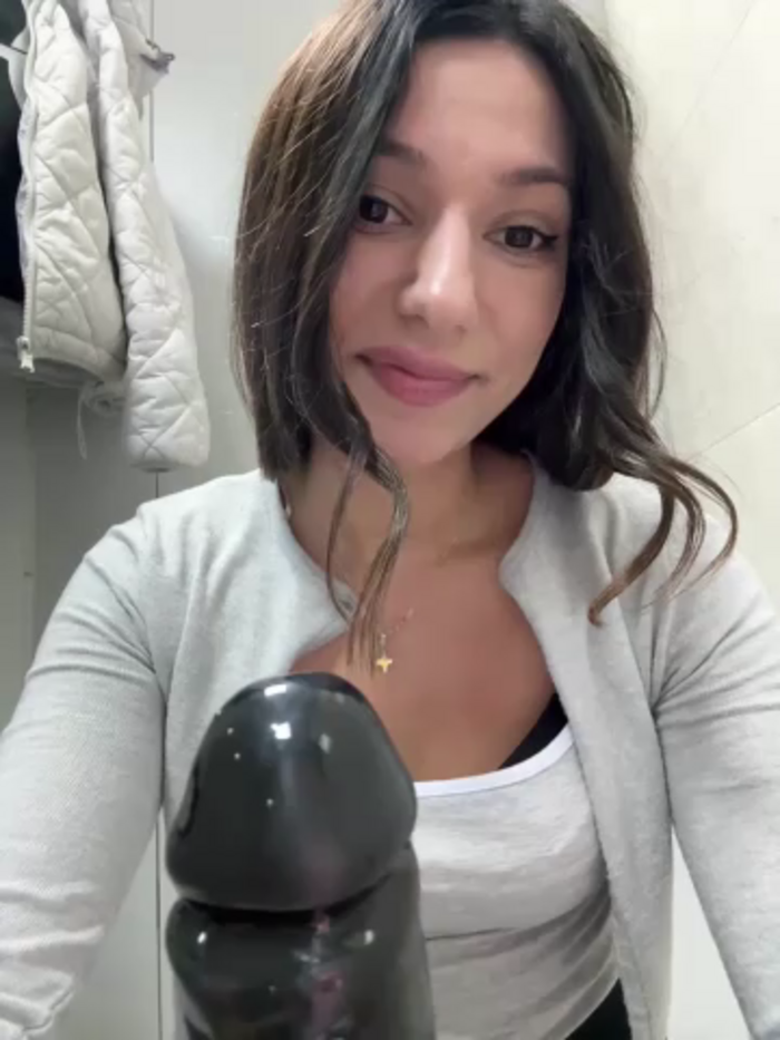 _MiaQueen_