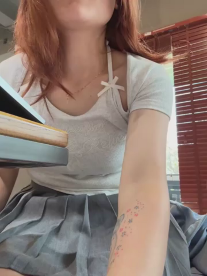 Emily_9xx
