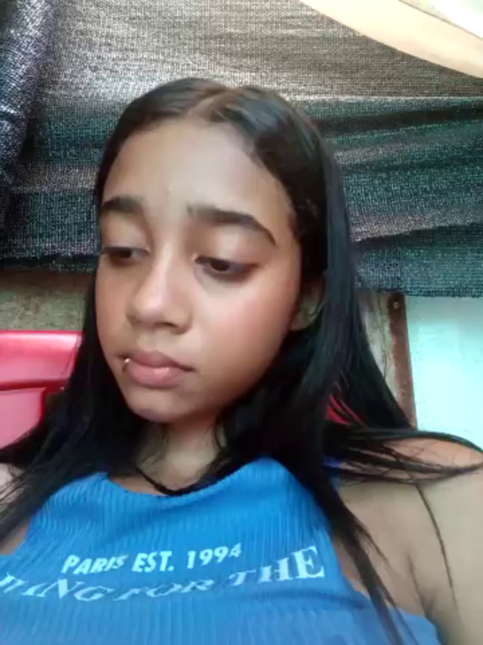 Zoe_Sweett18