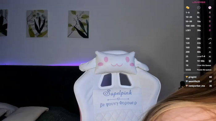 elliediaz
