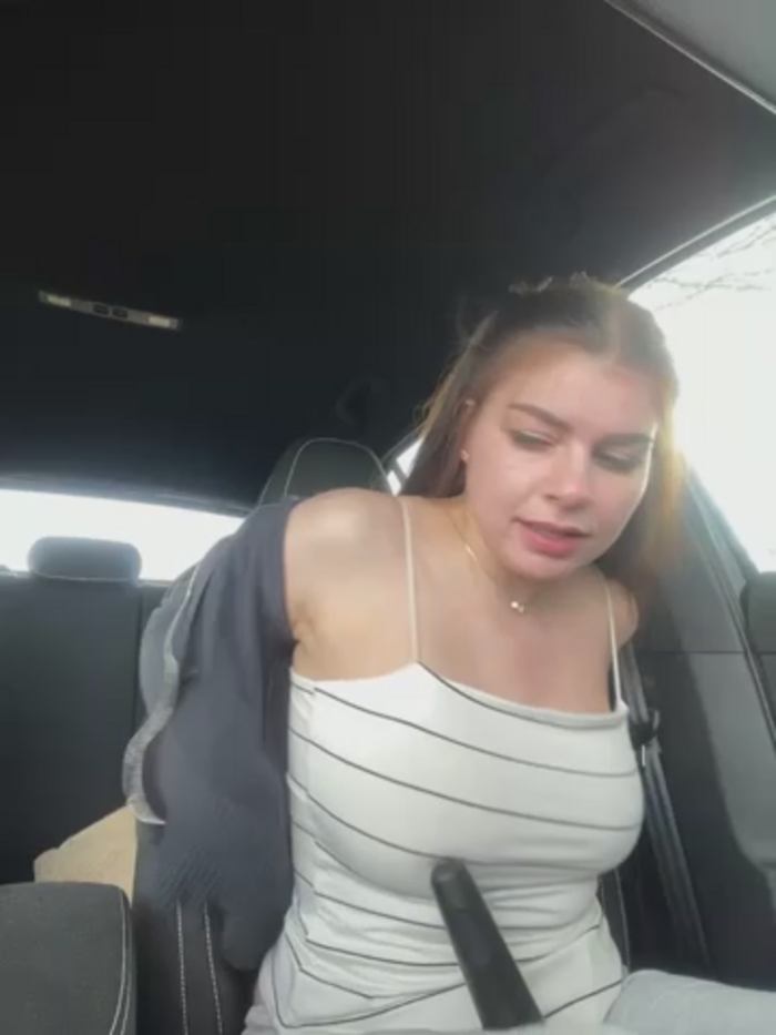 EllyNora