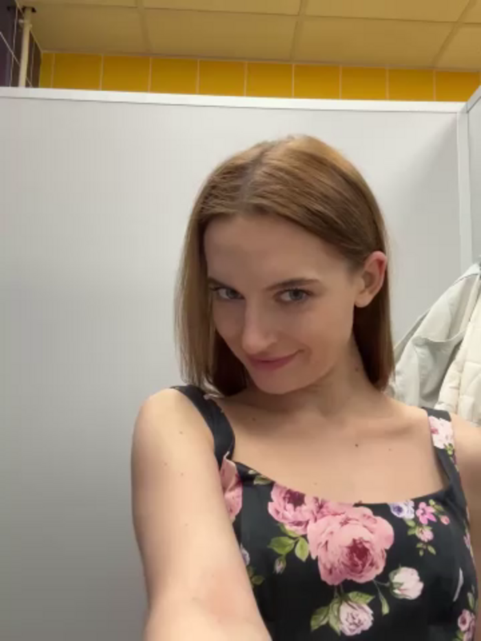 -AngelAri-
