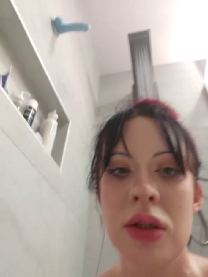 EVILYN