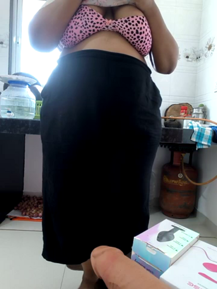 Selina_6