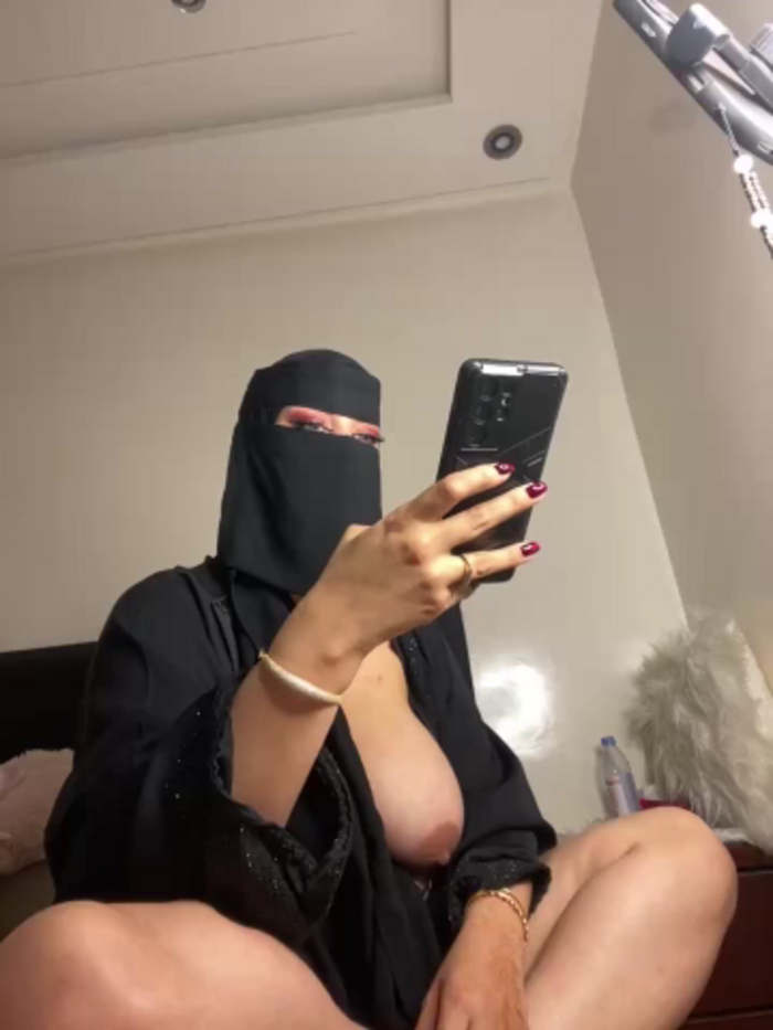 jyjyelamira