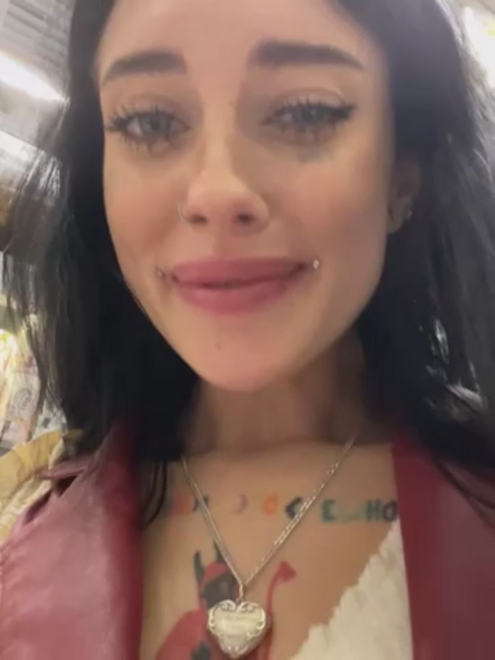 Melissa_crazy