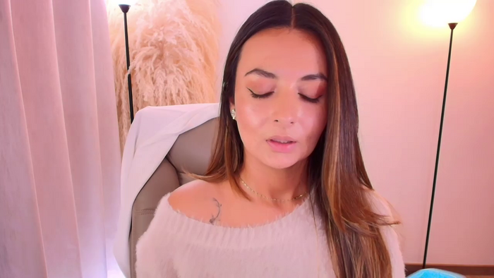 Briana_hill_