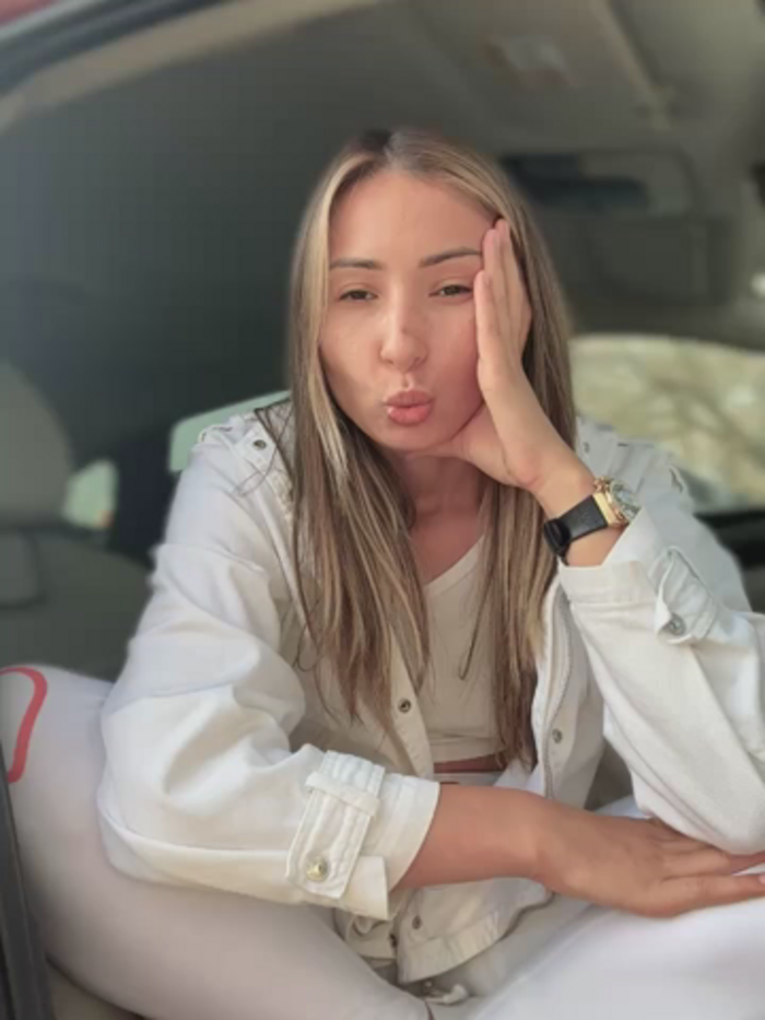 LetsFunKARINA