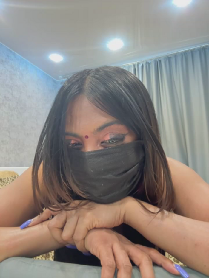 MonalisaDono18
