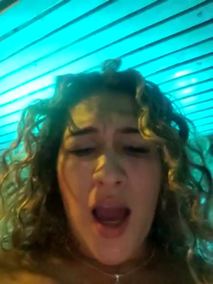 Sara_smiiith211