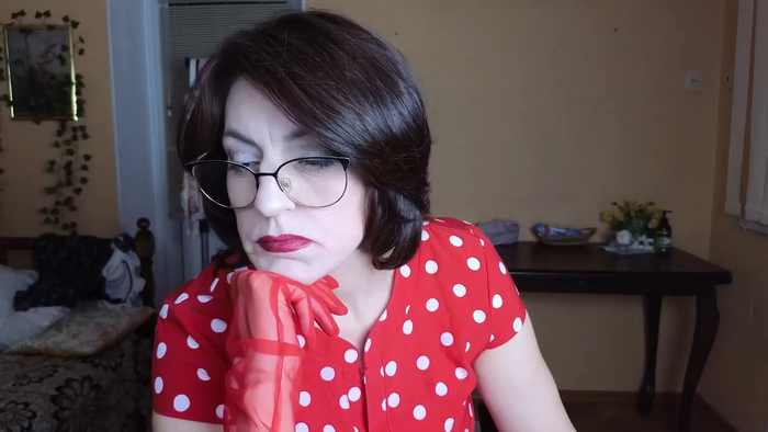 Vivian_Violet