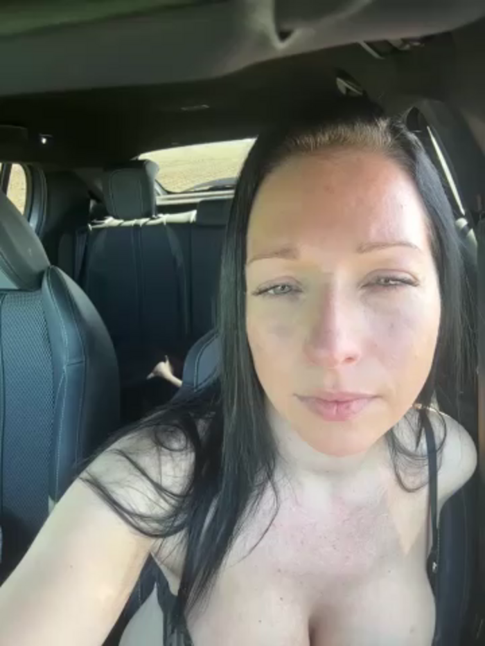 Viola_Beck