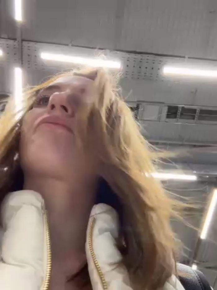 -AngelAri-