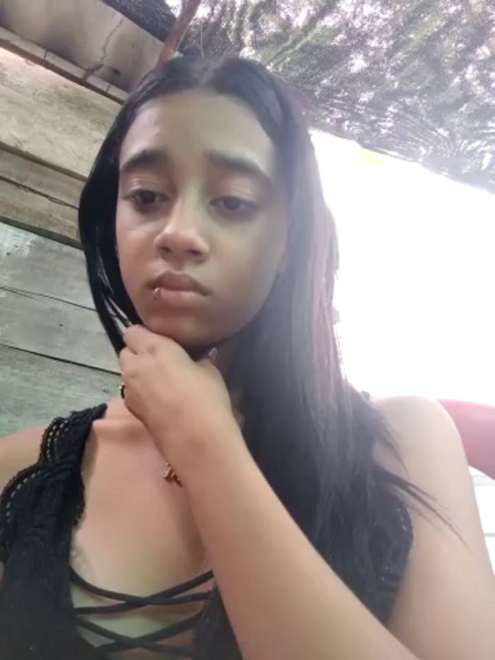 Zoe_Sweett18
