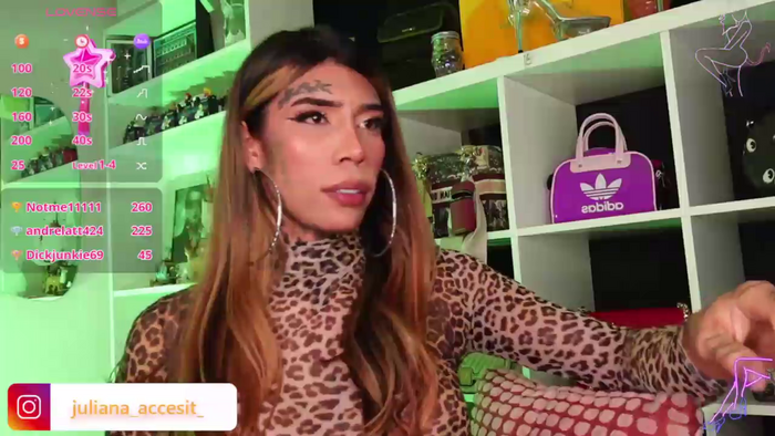 caroline_cossei