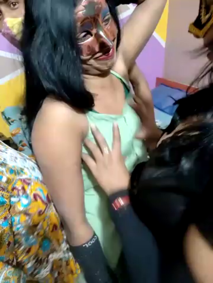 Hot_swati2