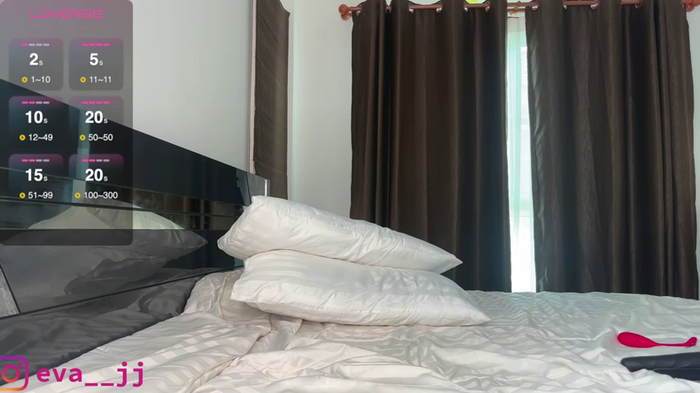 Eva_JJ