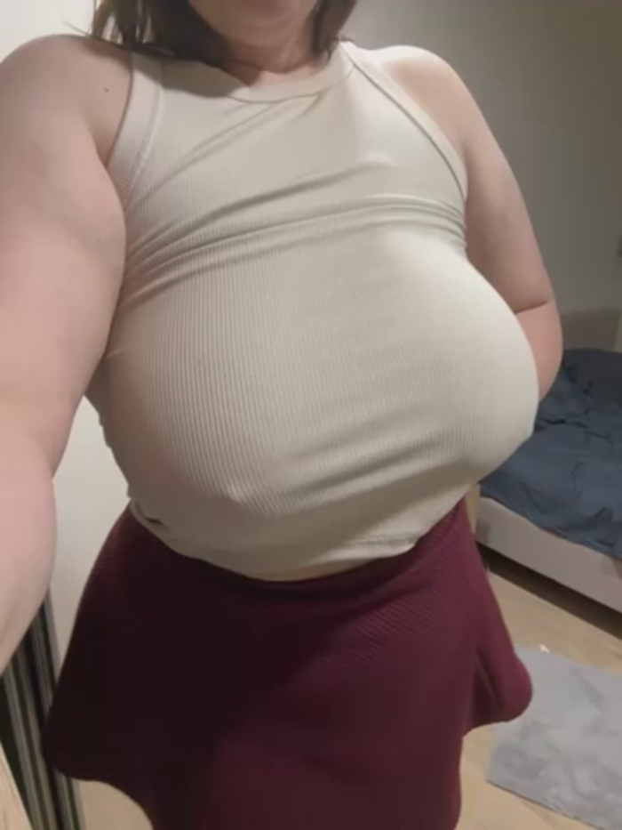 Your_Hot_Sister01