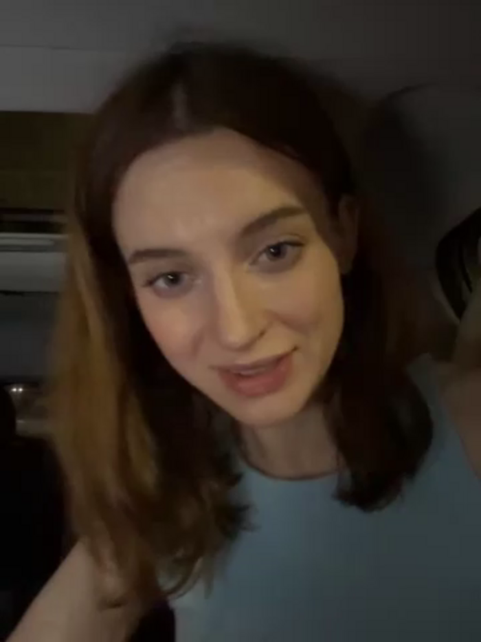 -AngelAri-