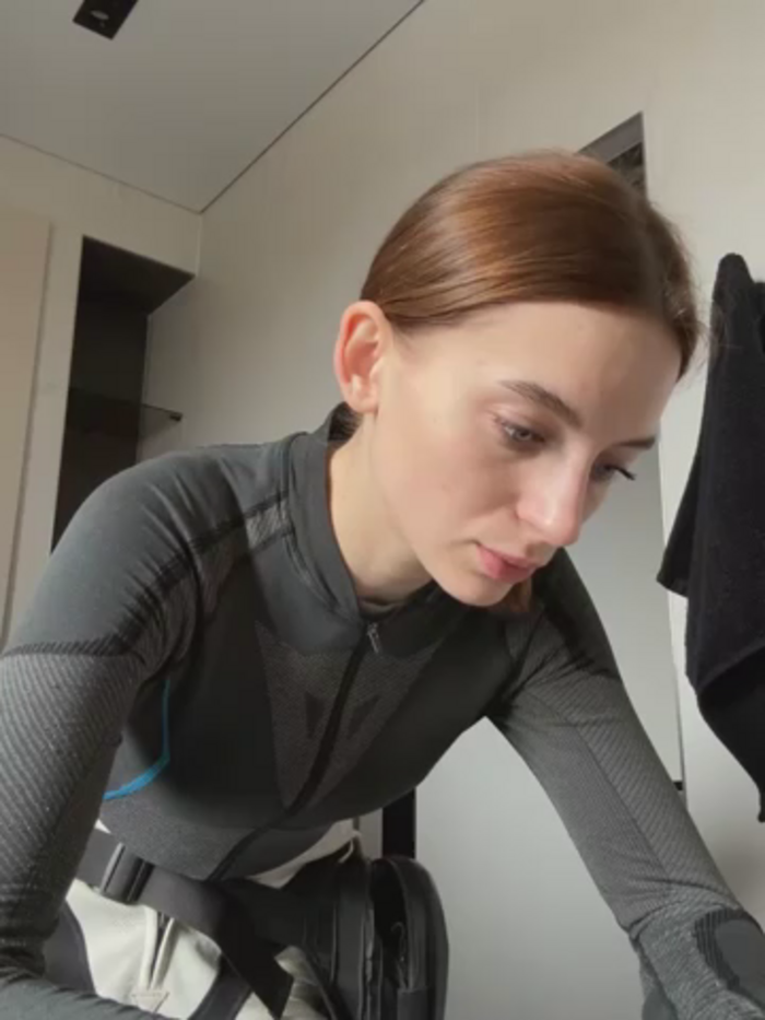 -AngelAri-
