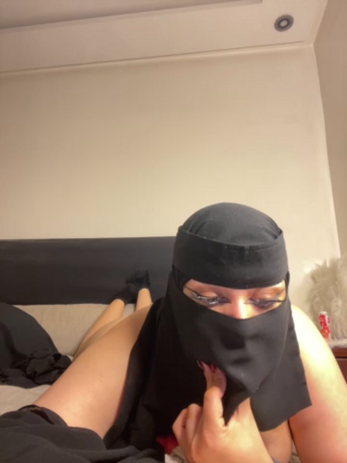 jyjyelamira