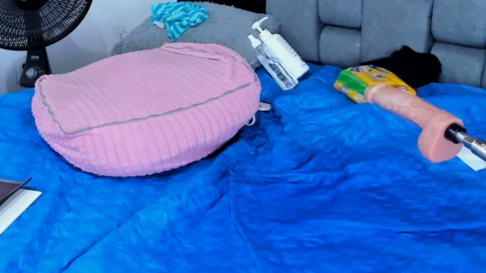 Couple_Gold69